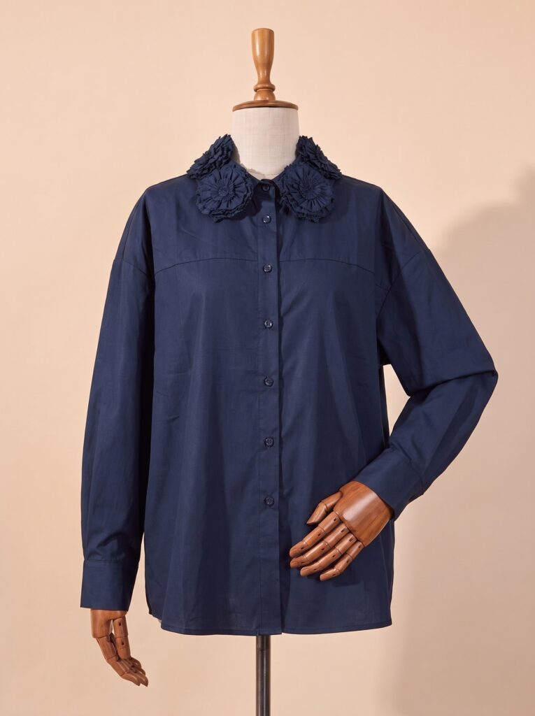 Çiçek Yakalı Lacivert Oversize Gömlek